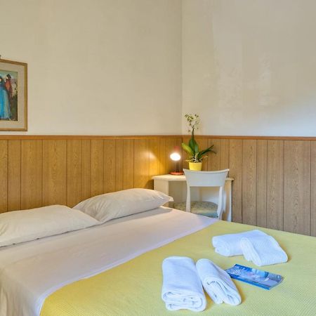 Hotel Silvana Garnì Limone sul Garda Esterno foto